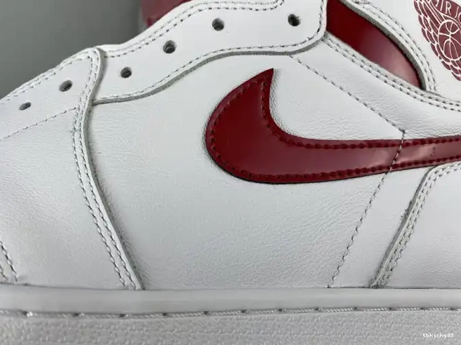 Cheap TBkick 555088-103 Metallic 1 Air Jordan (2017) Retro Red 0603